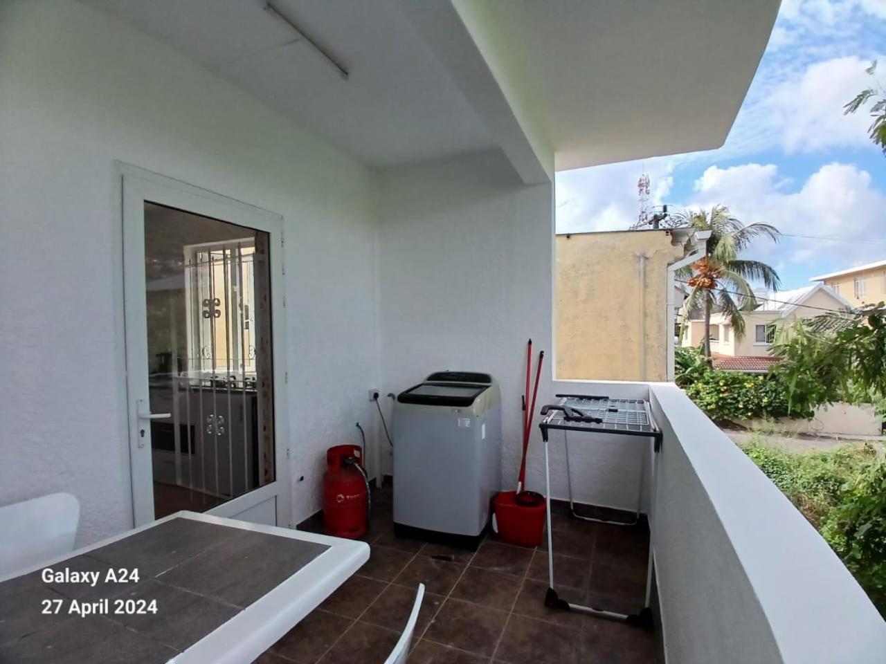 The Coral House Apartment ริวิแยร์นัวร์ ภายนอก รูปภาพ