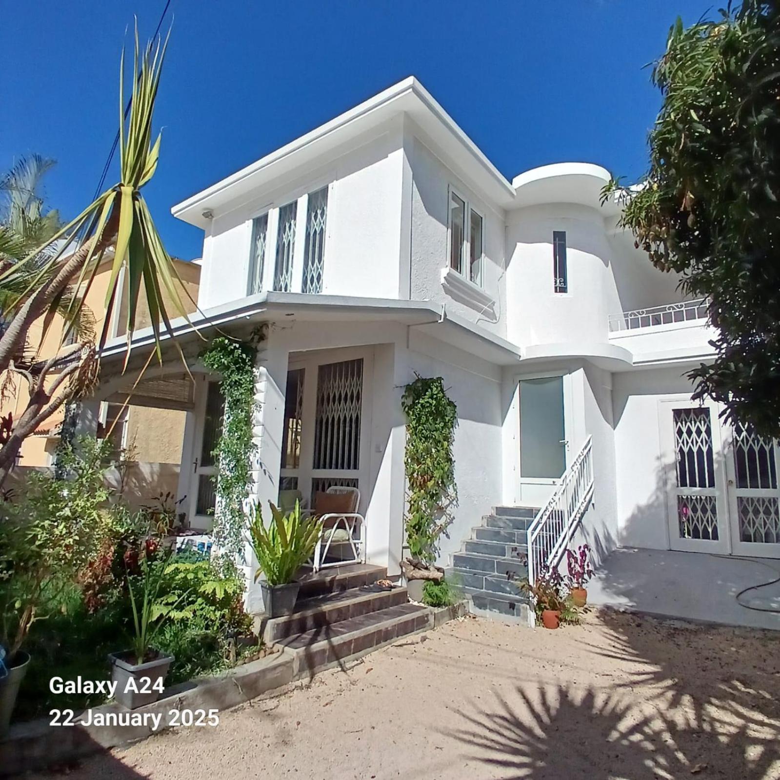 The Coral House Apartment ริวิแยร์นัวร์ ภายนอก รูปภาพ