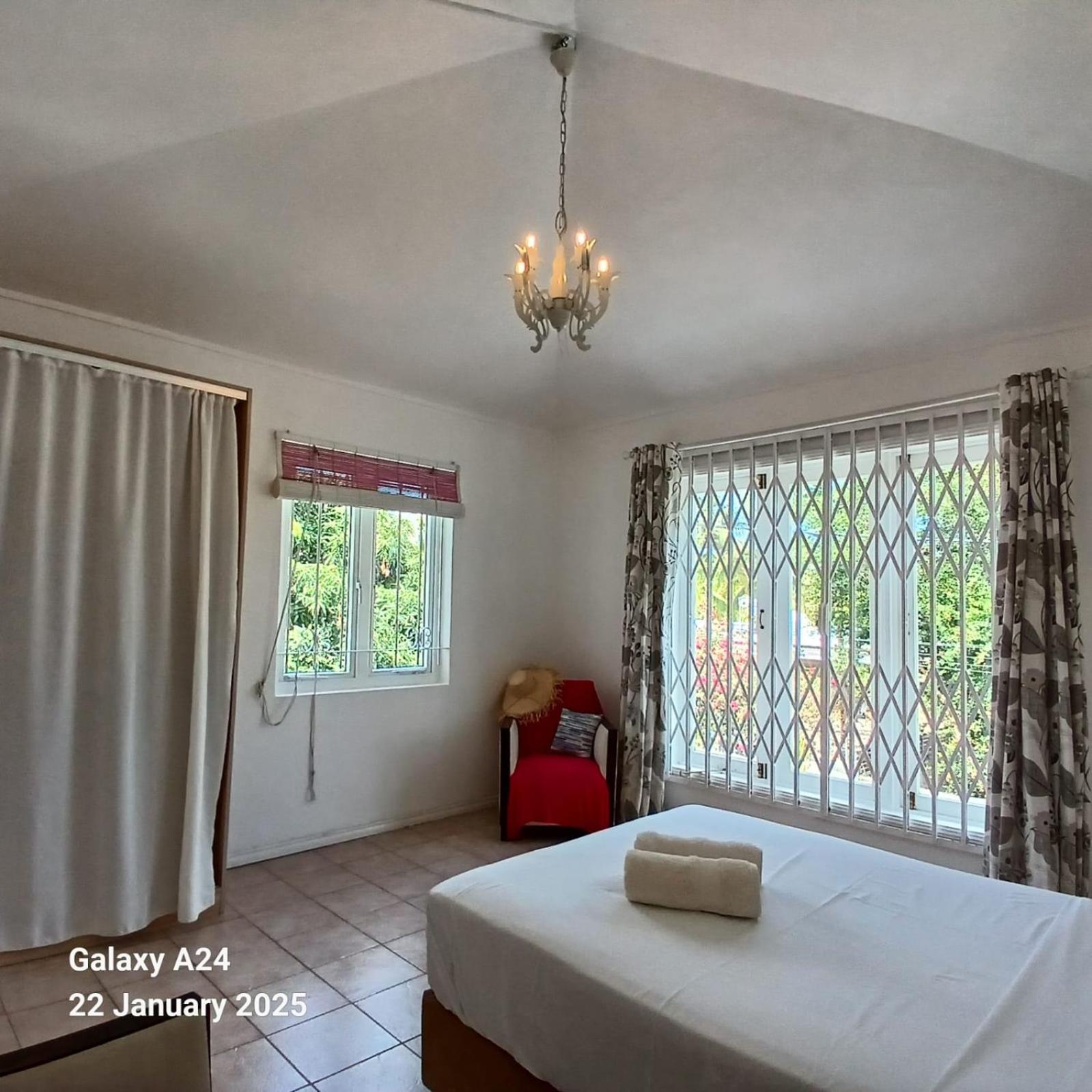 The Coral House Apartment ริวิแยร์นัวร์ ภายนอก รูปภาพ