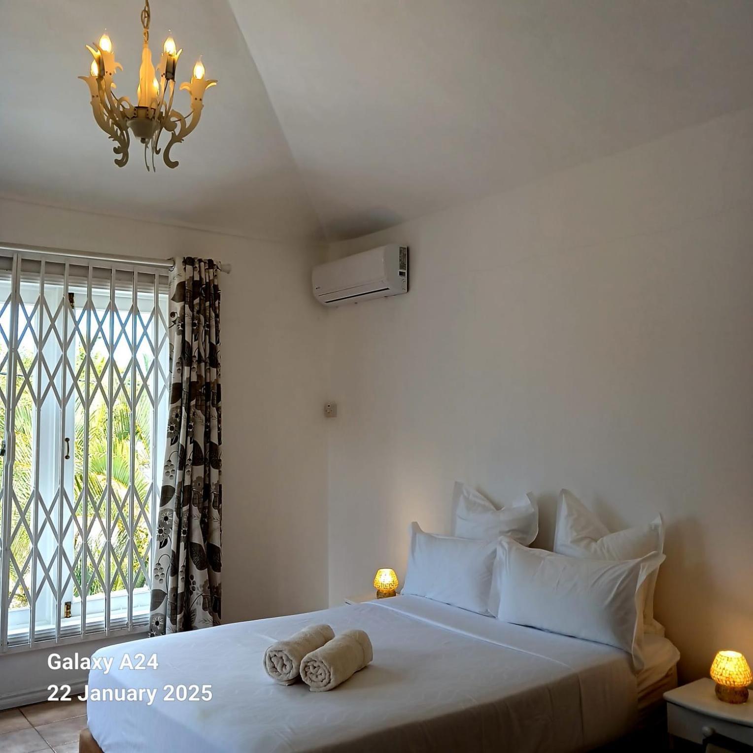 The Coral House Apartment ริวิแยร์นัวร์ ภายนอก รูปภาพ